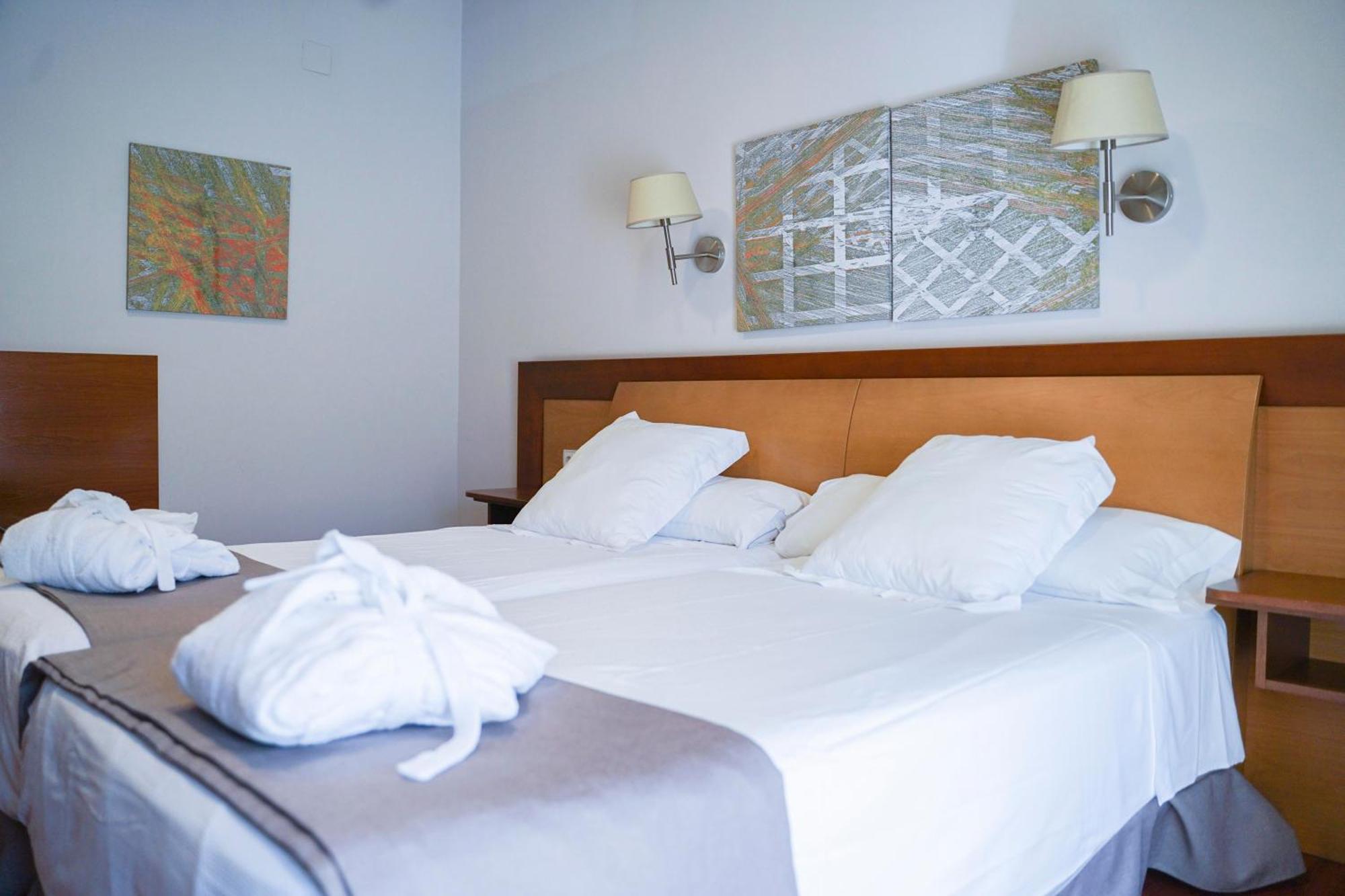 Comfort Quadruple Room with Spa and thermal circuit included